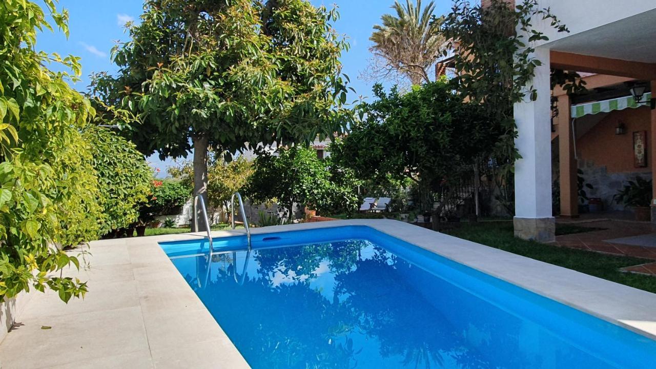 Lovely Apartment Alhaurín de la Torre Dış mekan fotoğraf