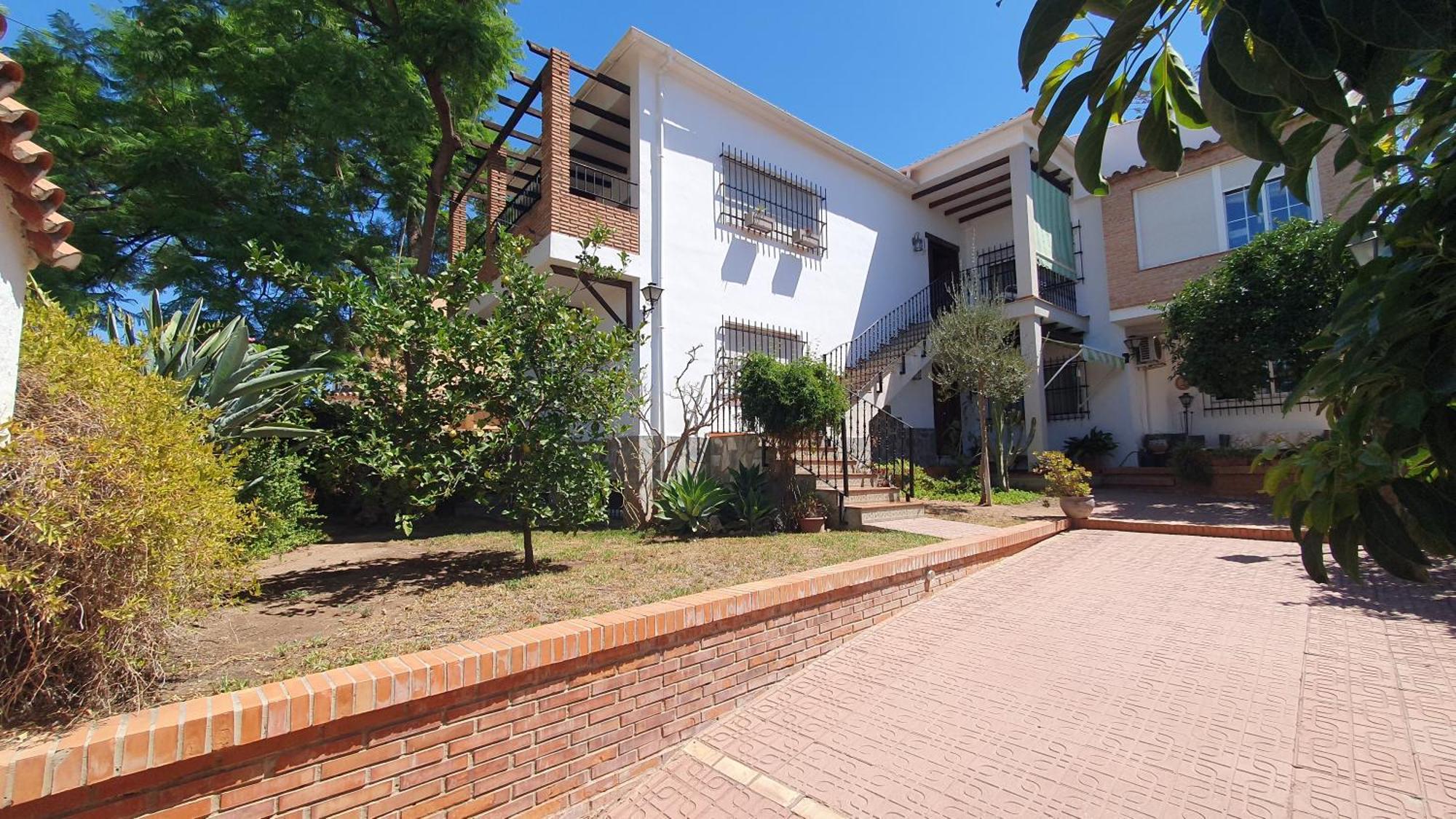 Lovely Apartment Alhaurín de la Torre Dış mekan fotoğraf